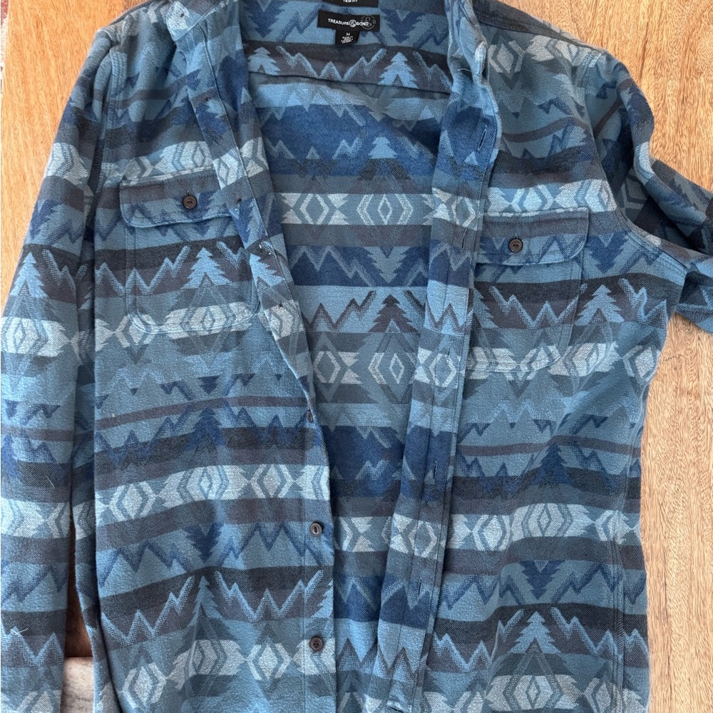 Treasure & Bond Blue Geometric Button-Up Shirt